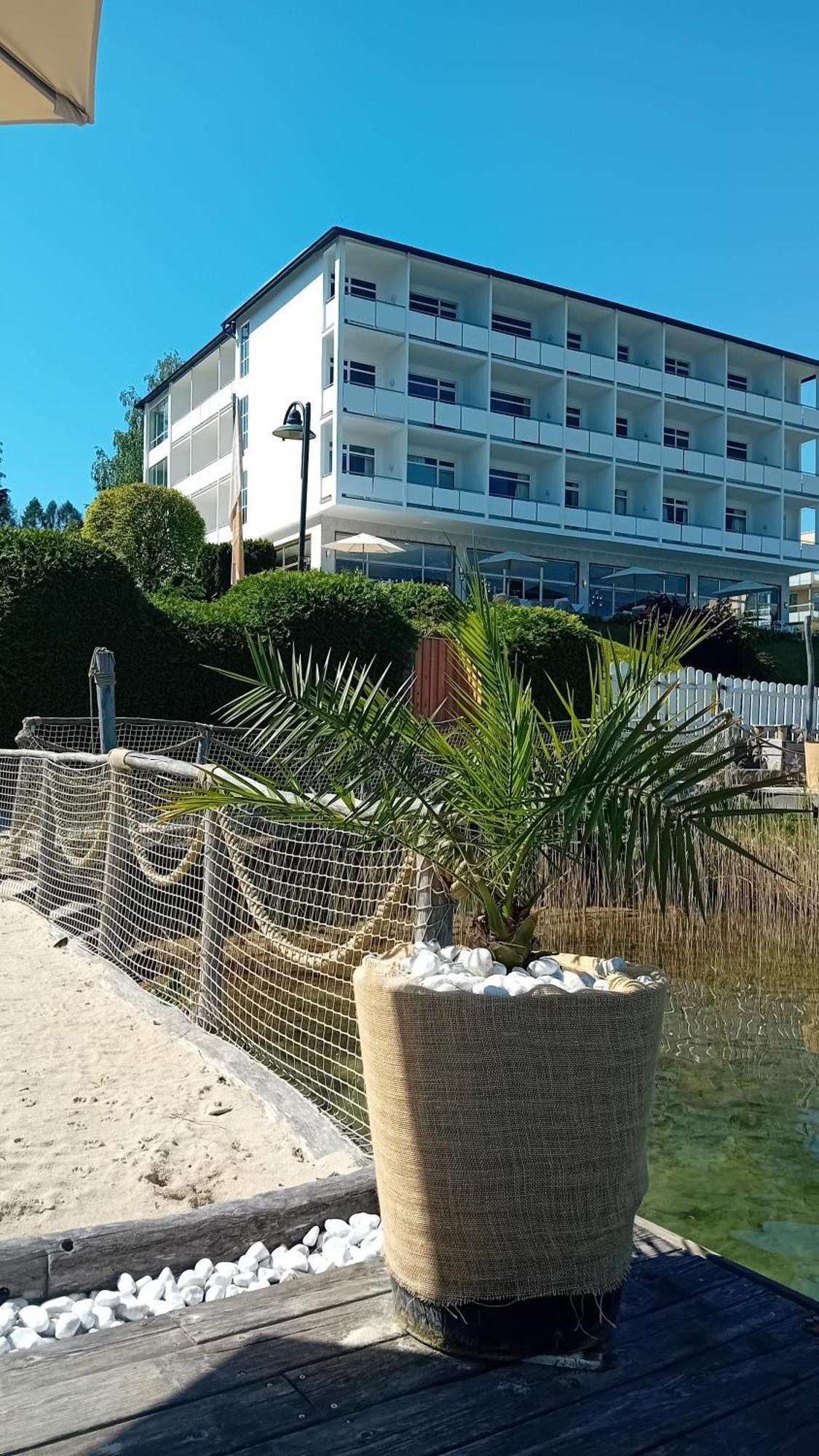 Tennis & Yacht Hotel Velden Фельден-ам-Вёртер-Зе Экстерьер фото